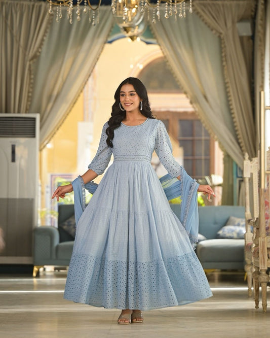 9 Tips to Style Up Your Anarkali Suits in 2024